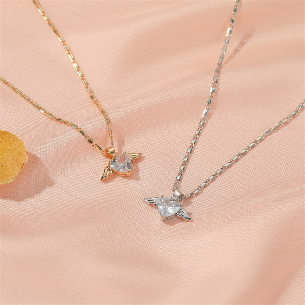 Love Wings Necklace - Hearts and Wings Chain