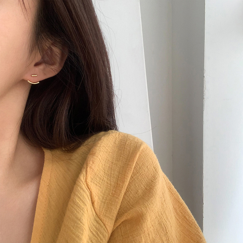 Ear Hugger Bar Jacket Earring