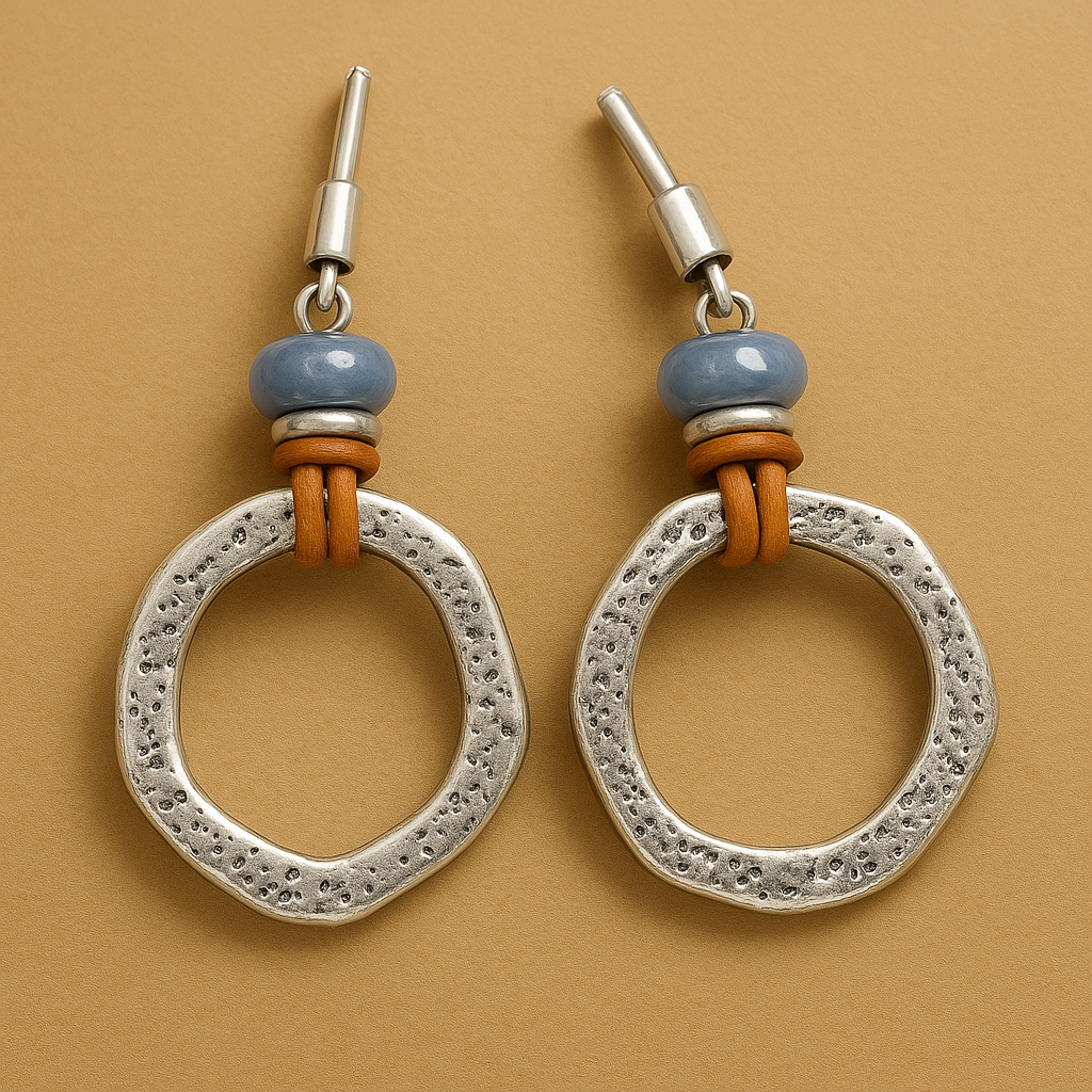 Mira – Silver circle earrings in boho-vintage style