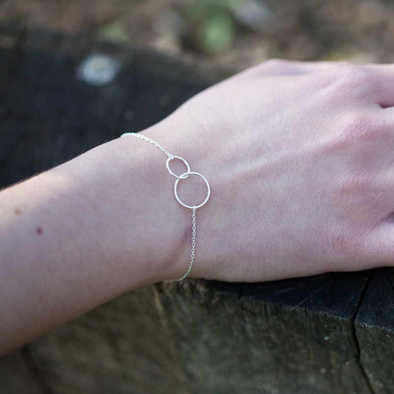 Intertwined rings bracelet - Intertwined rings