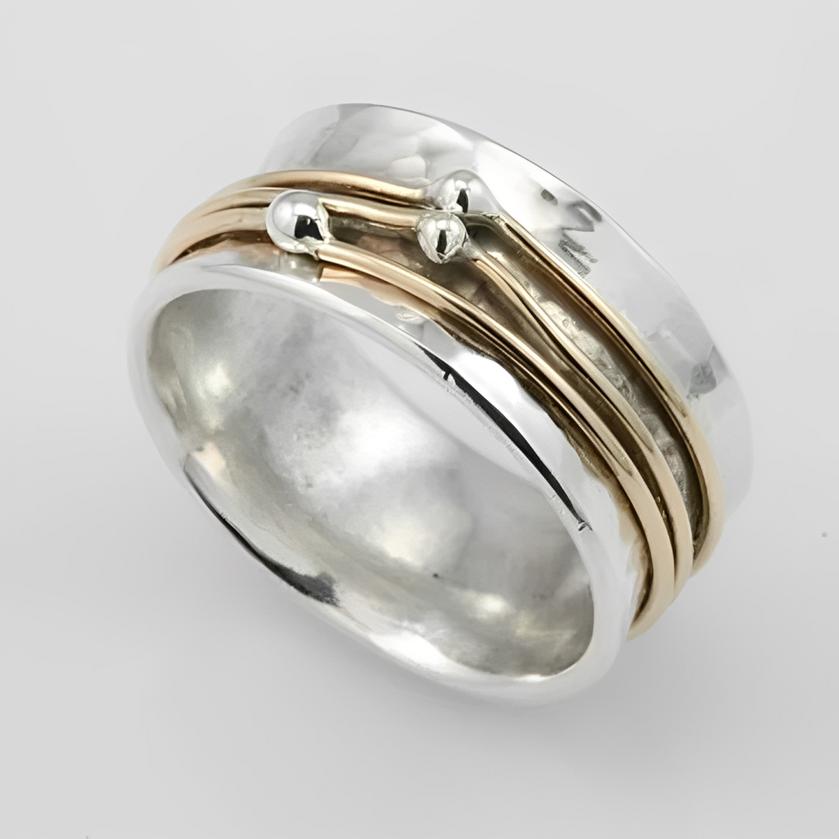 Alix – Retro style silver and gold ring