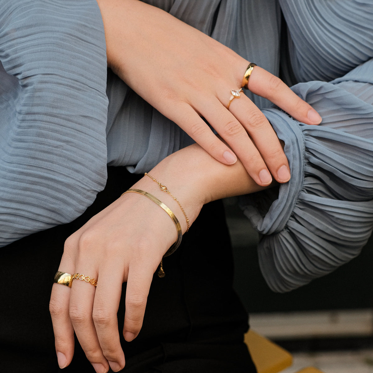 Jia - High heart ring