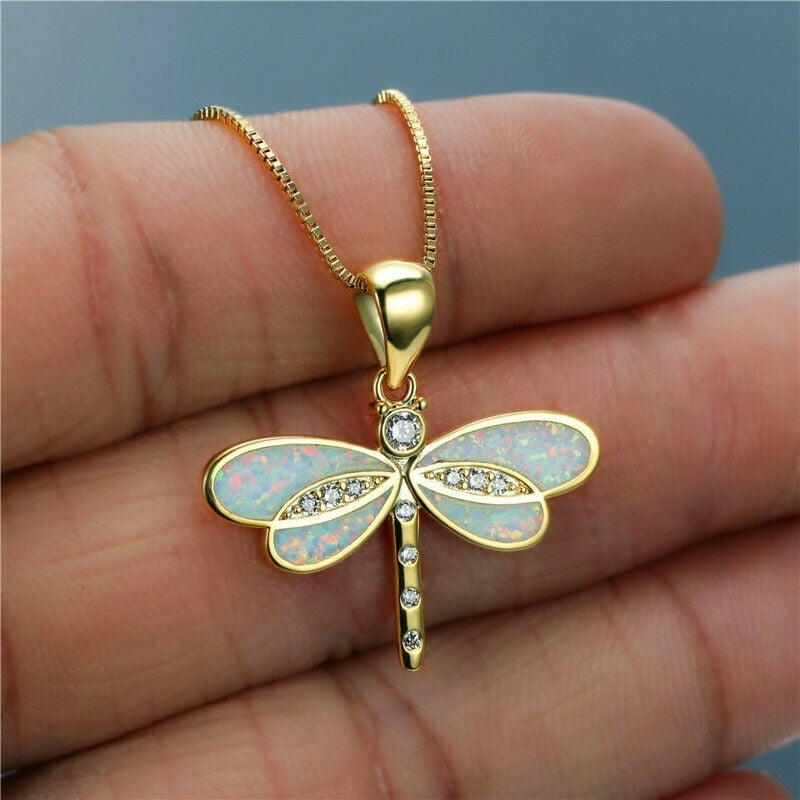Maggie – Gold dragonfly necklace with opal