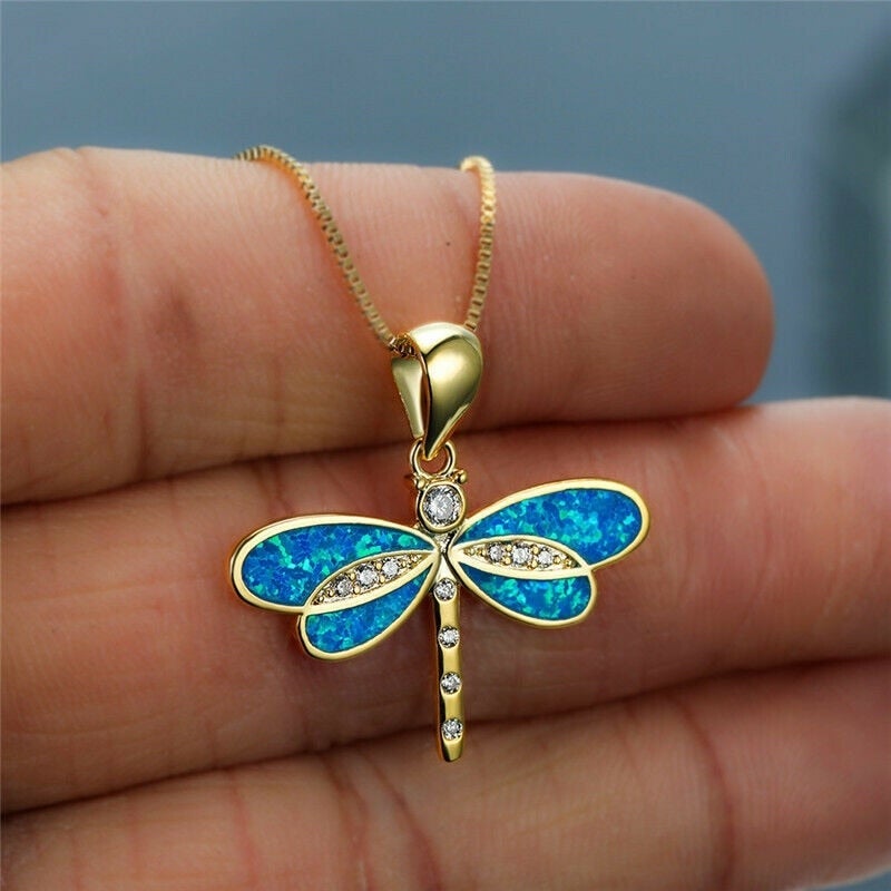 Maggie – Gold dragonfly necklace with opal