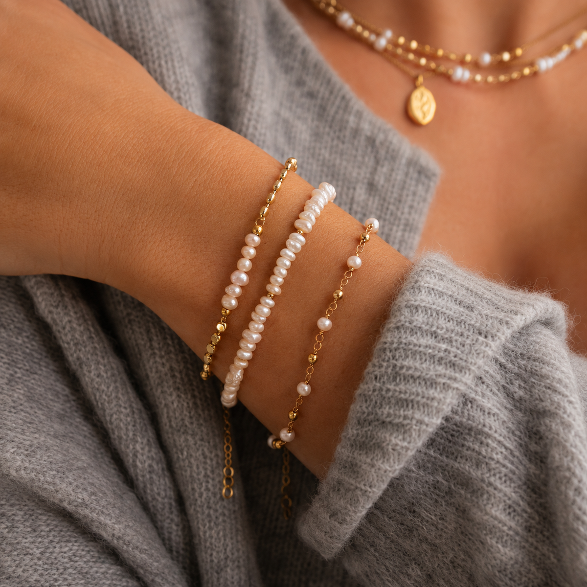 Siena - Pearl Bracelet with Disc Chain