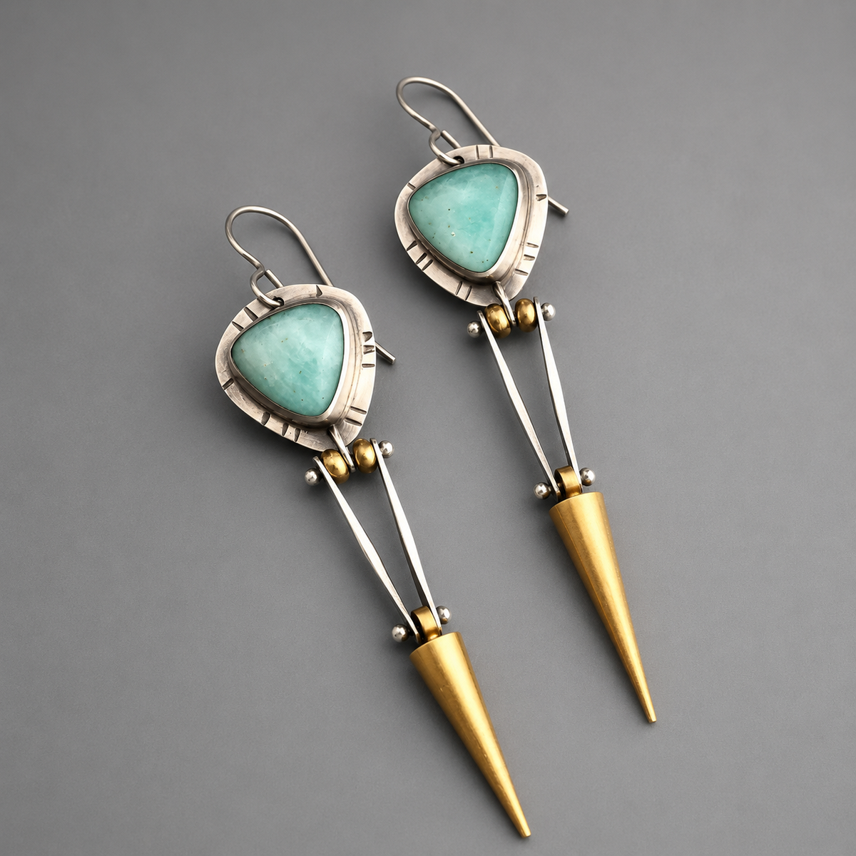 Tahlia – Ethnic boho earrings with green resin stone