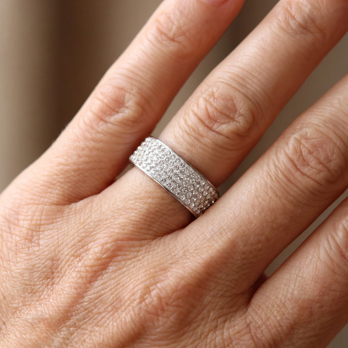 Fenzi – Elegant ring