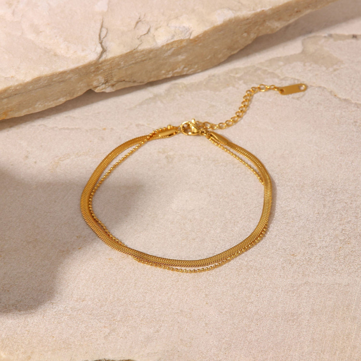 Frida – Golden ankle bracelet