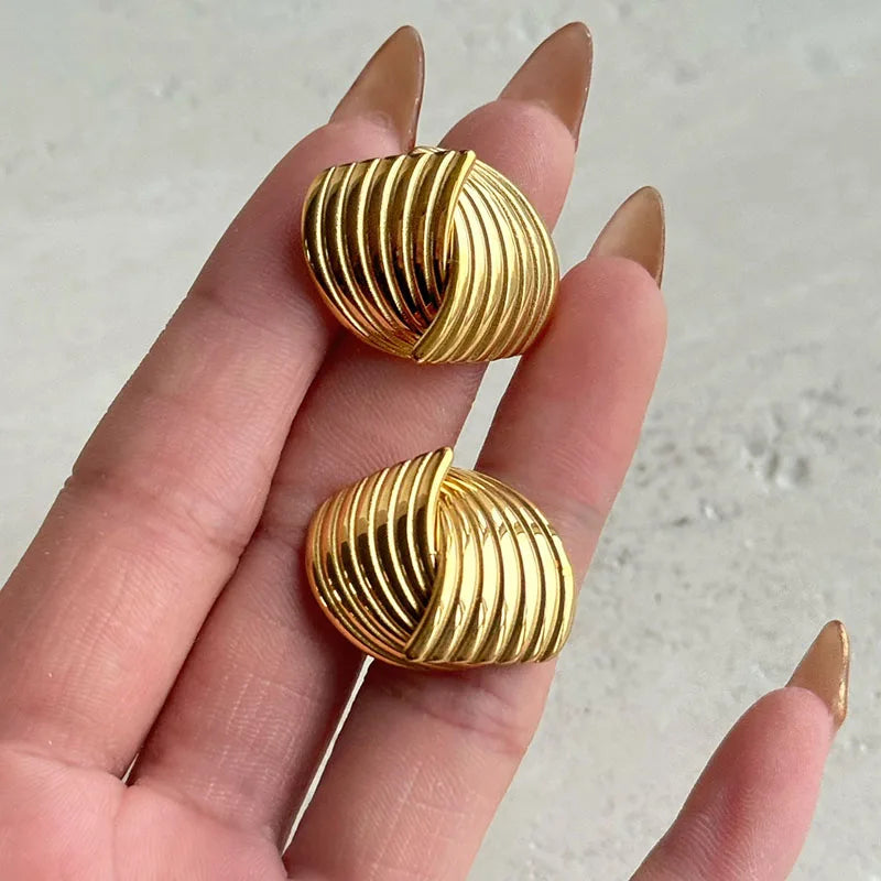 Sonia - Golden Wave Earrings