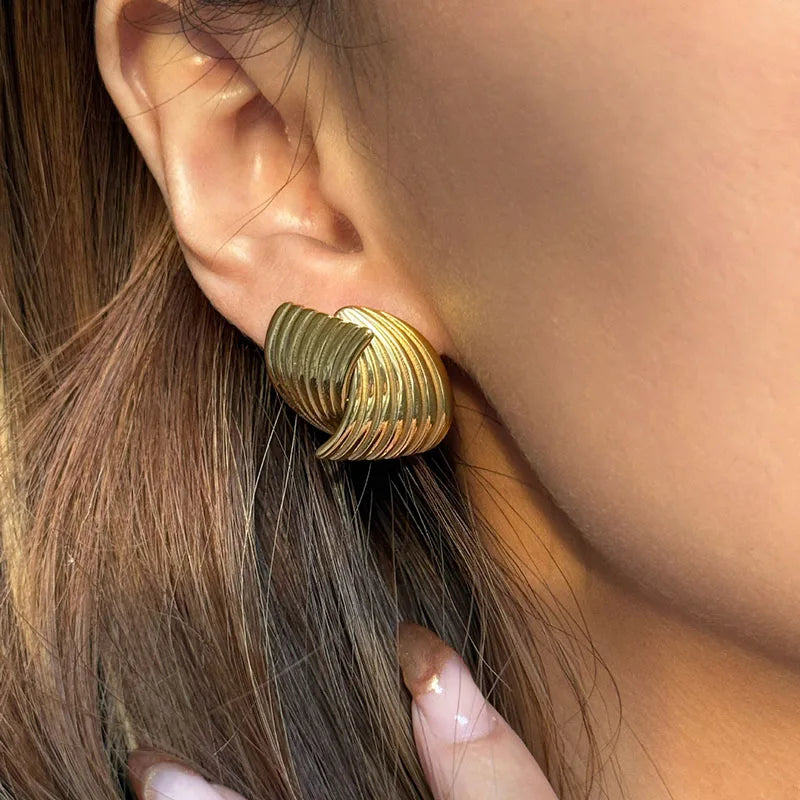 Sonia - Golden Wave Earrings