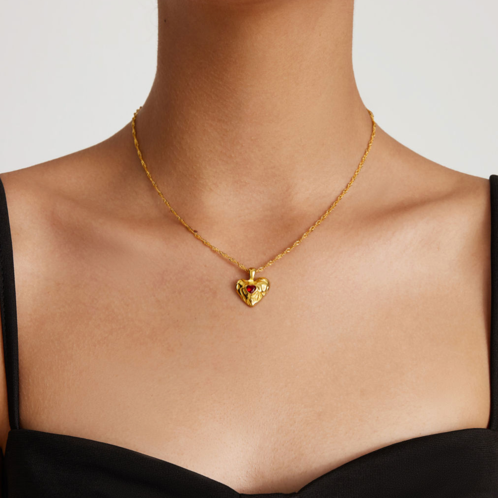 Vesper - Red Heart Necklace in Gold