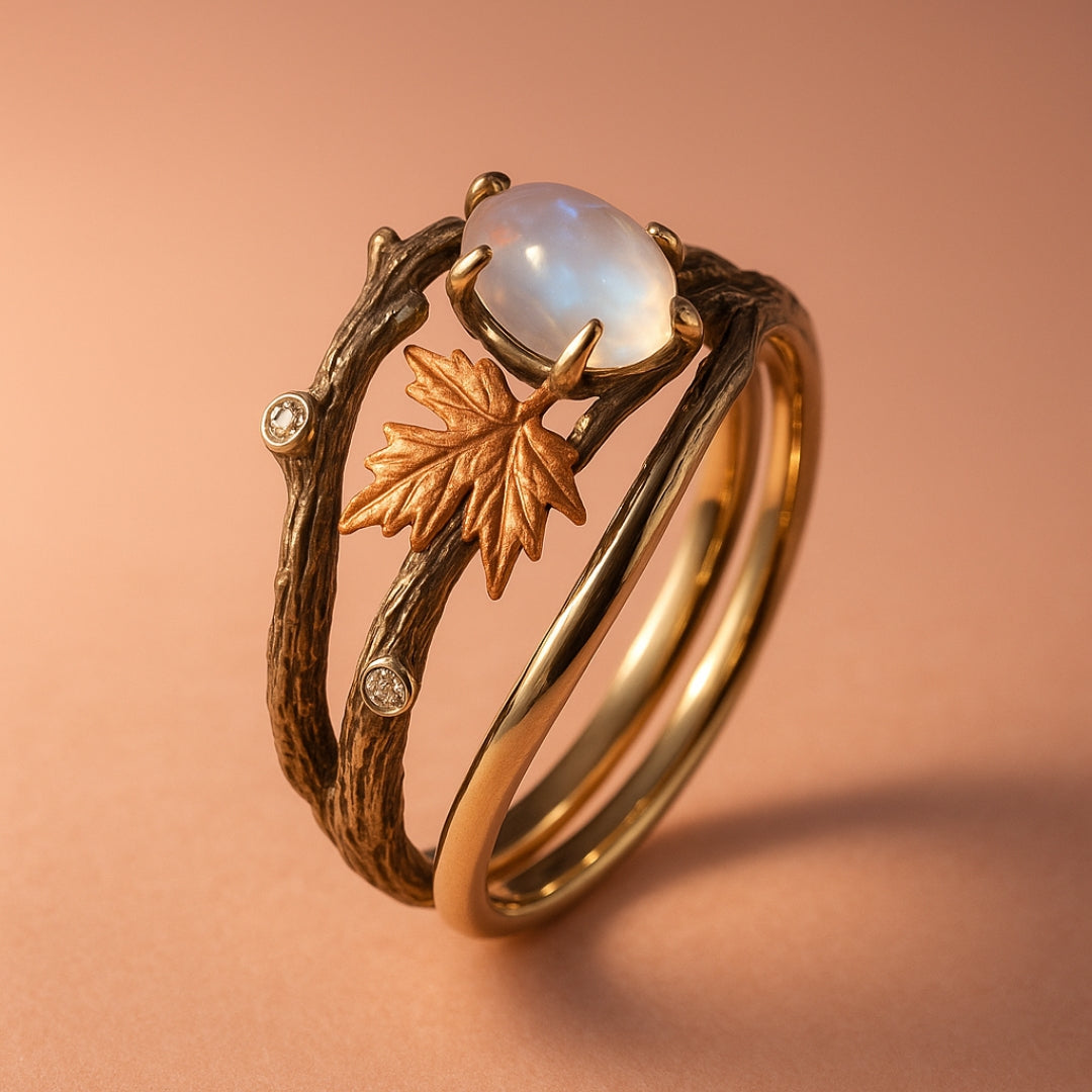 Celestia – Moonstone ring with natural charm