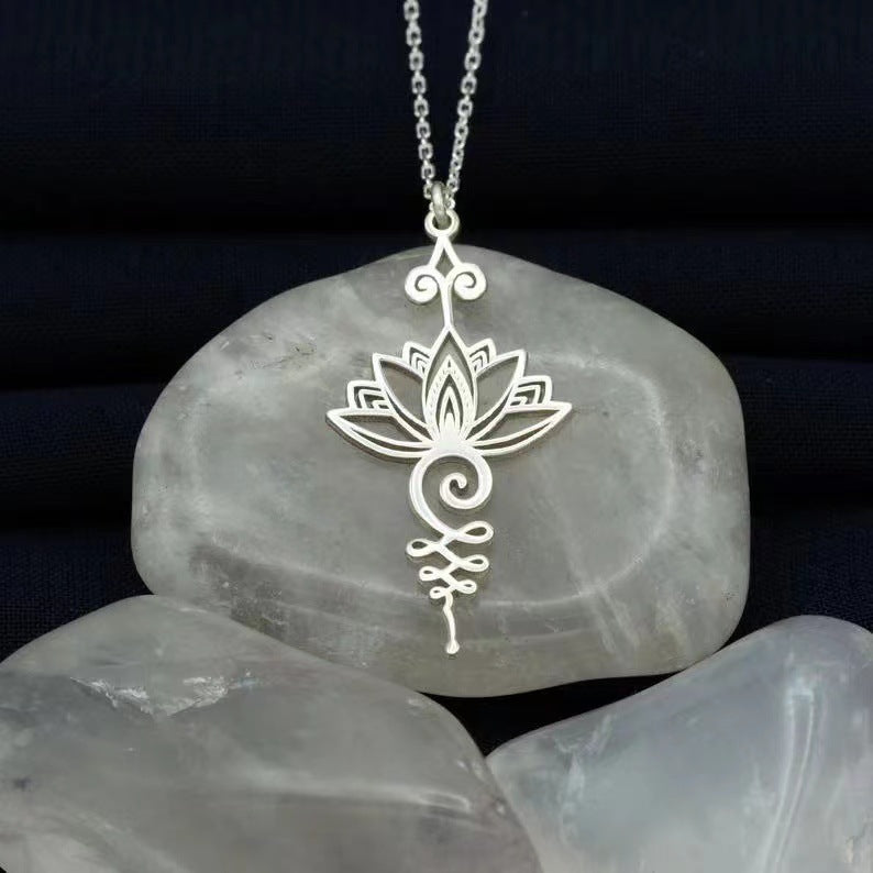 Lysia – Lotus Glow Necklace