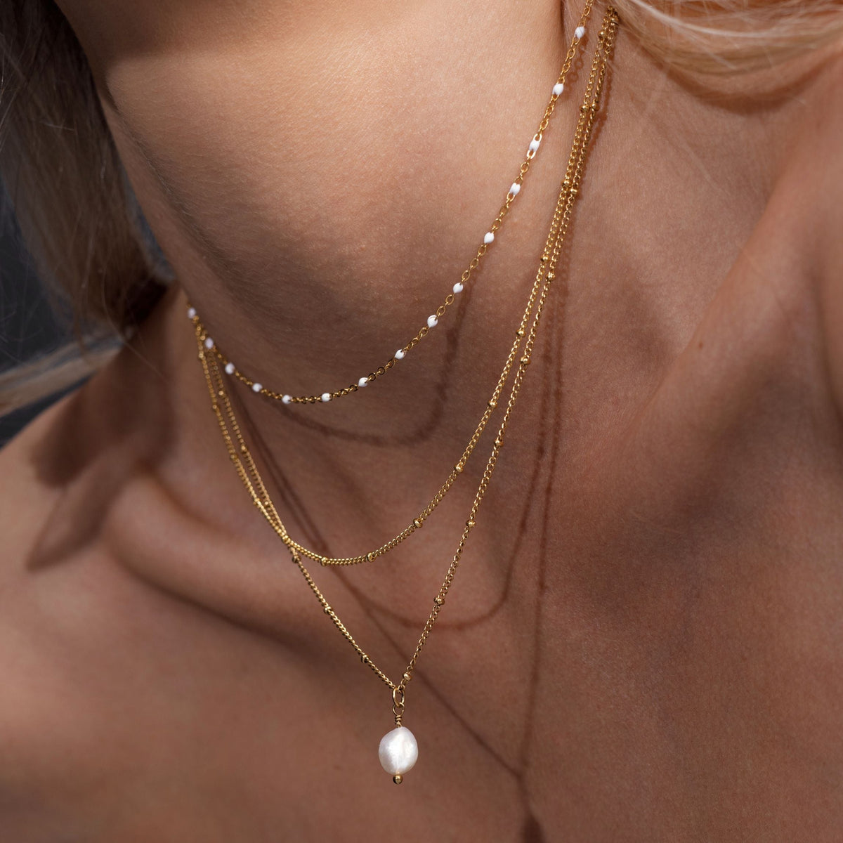 Aveline – Double Necklace with Decorative Accents