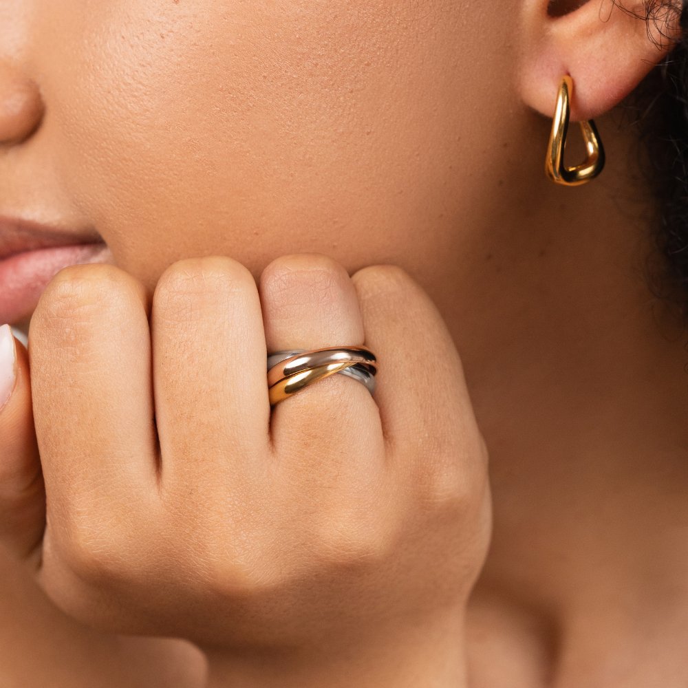 Elena – Elegant Triple Ring in Three Tones
