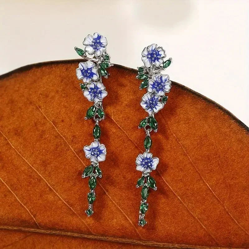 Yara – Hanging Blue Flower Earrings
