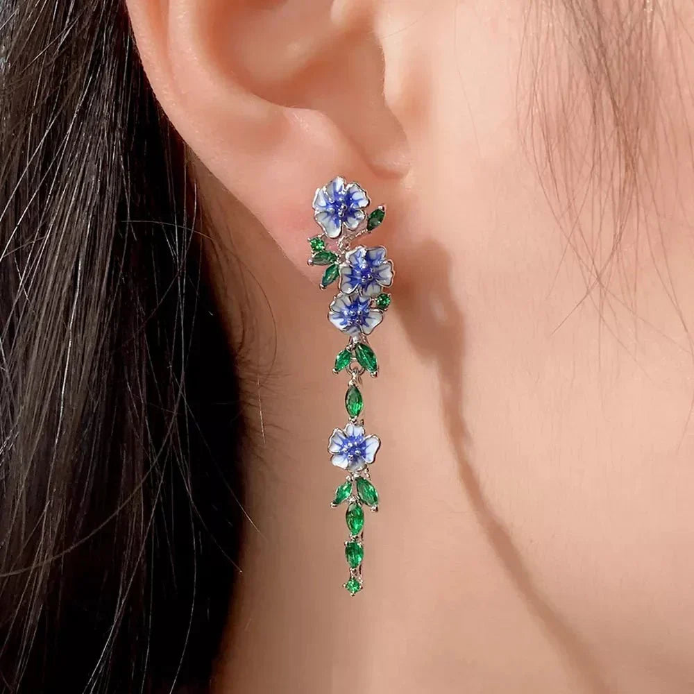 Yara – Hanging Blue Flower Earrings