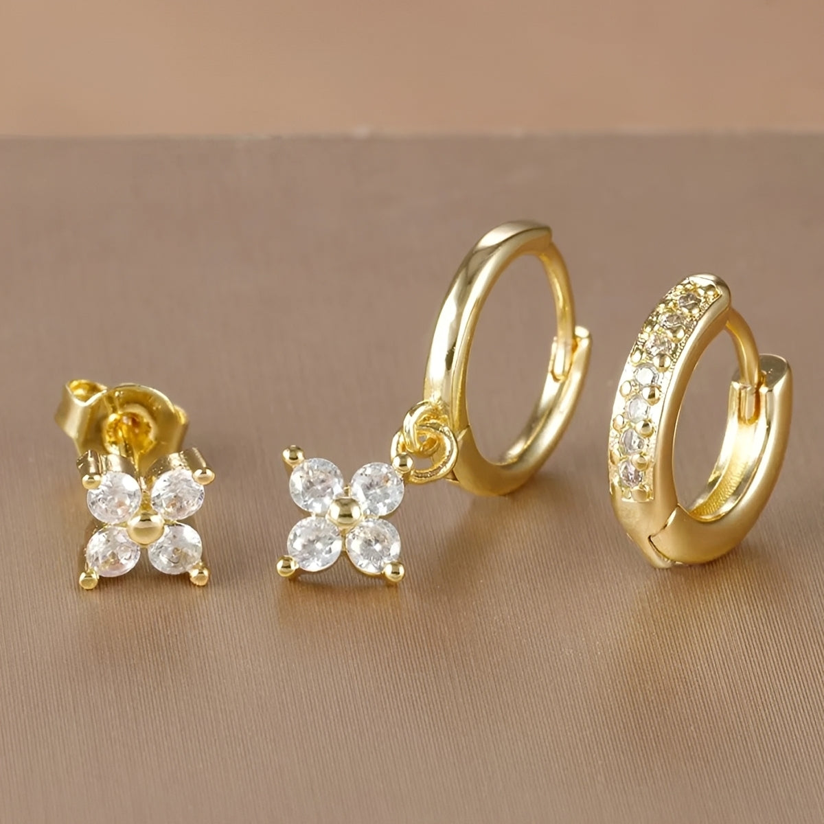 Selena – Set of Clip Earrings