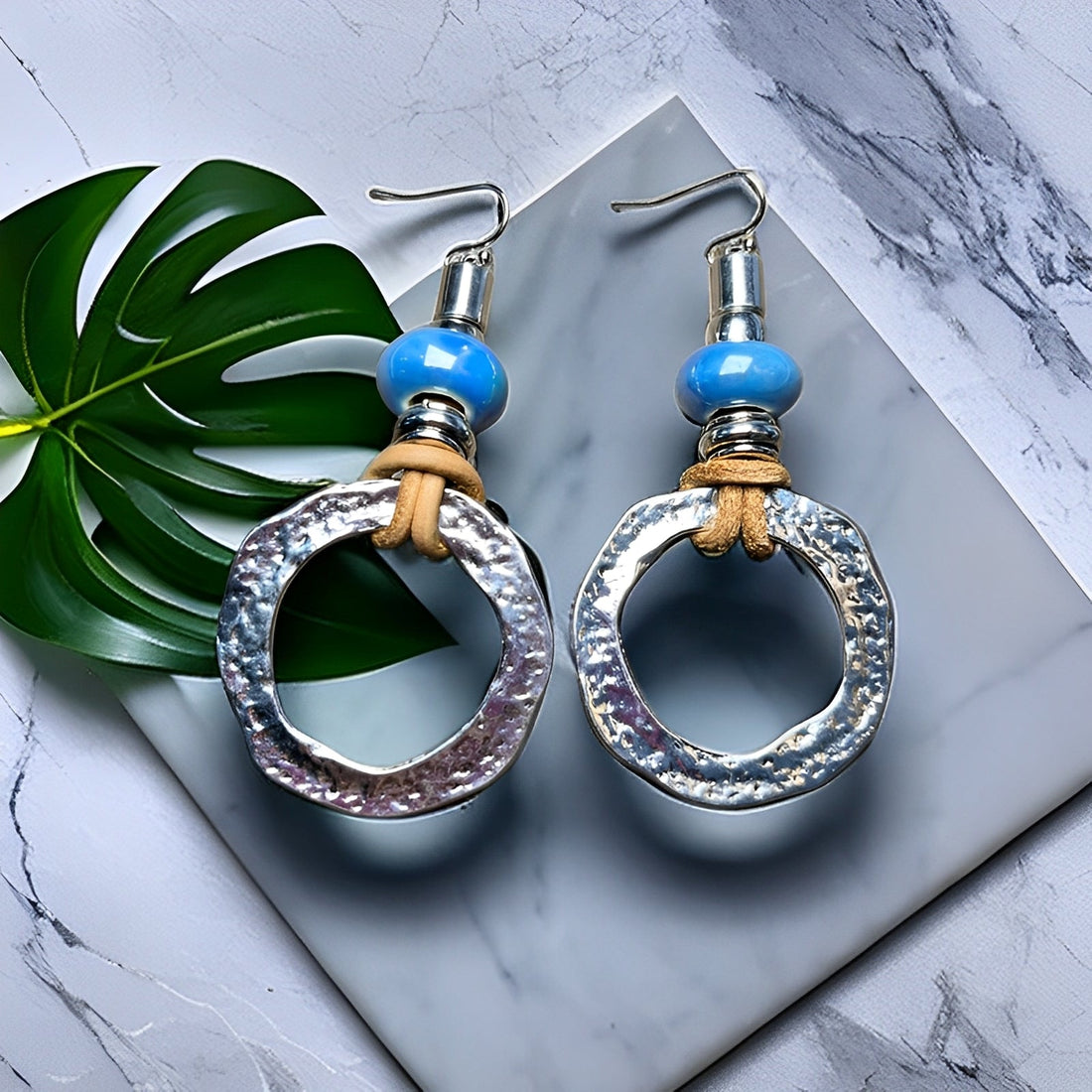 Mira – Silver circle earrings in boho-vintage style