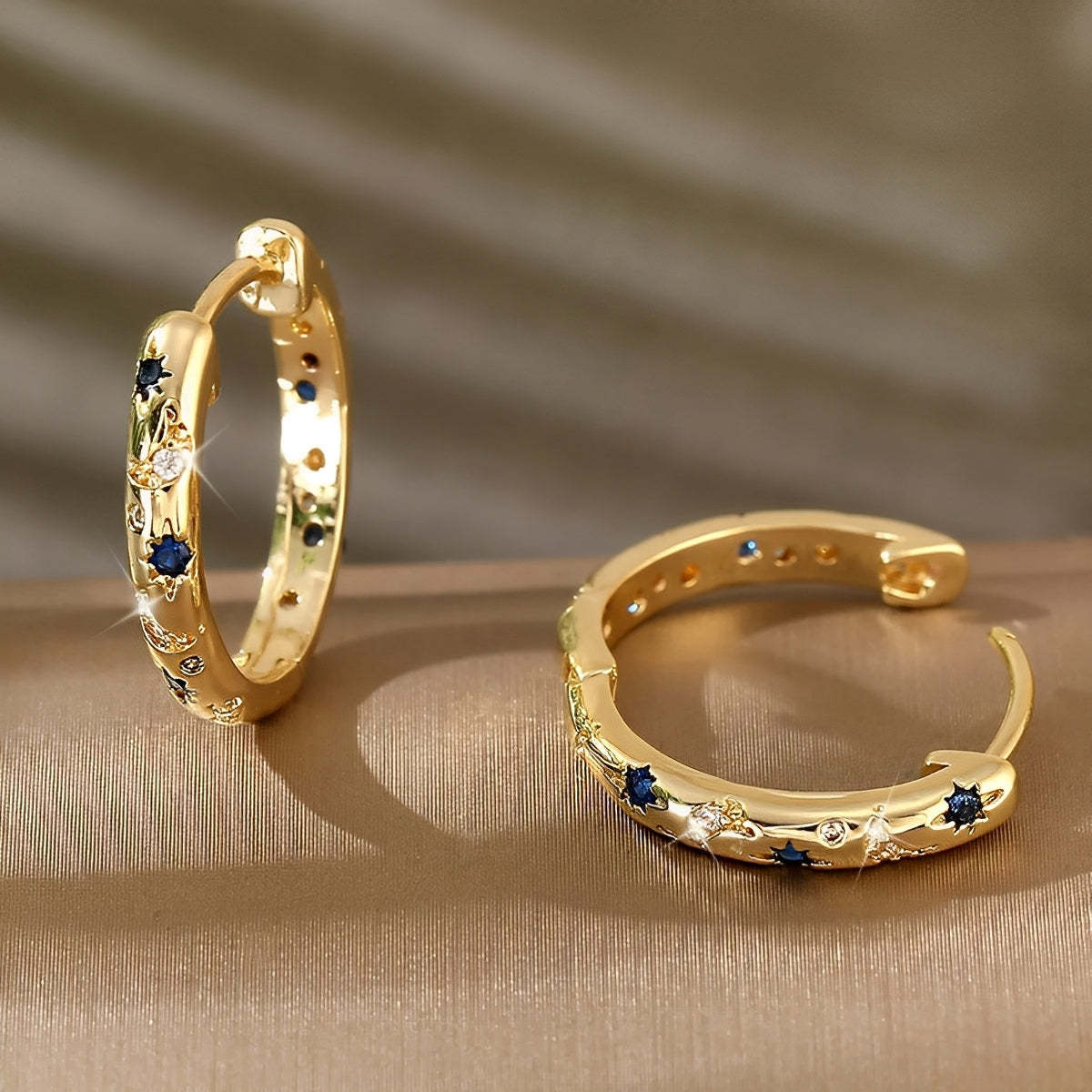 Maelis – Vintage Earrings with Blue Accents