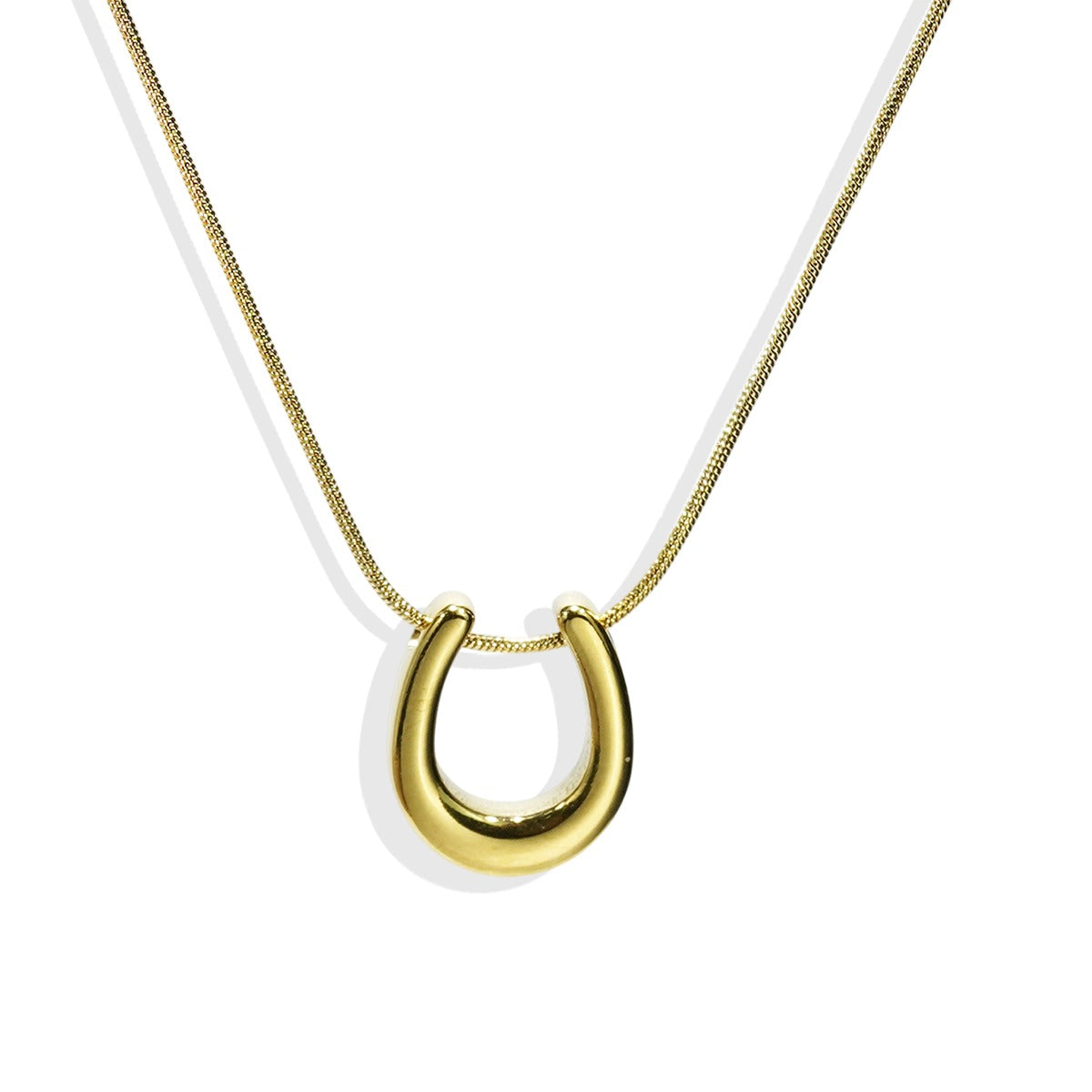 Caitlin – Horseshoe Lucky Charm Necklace