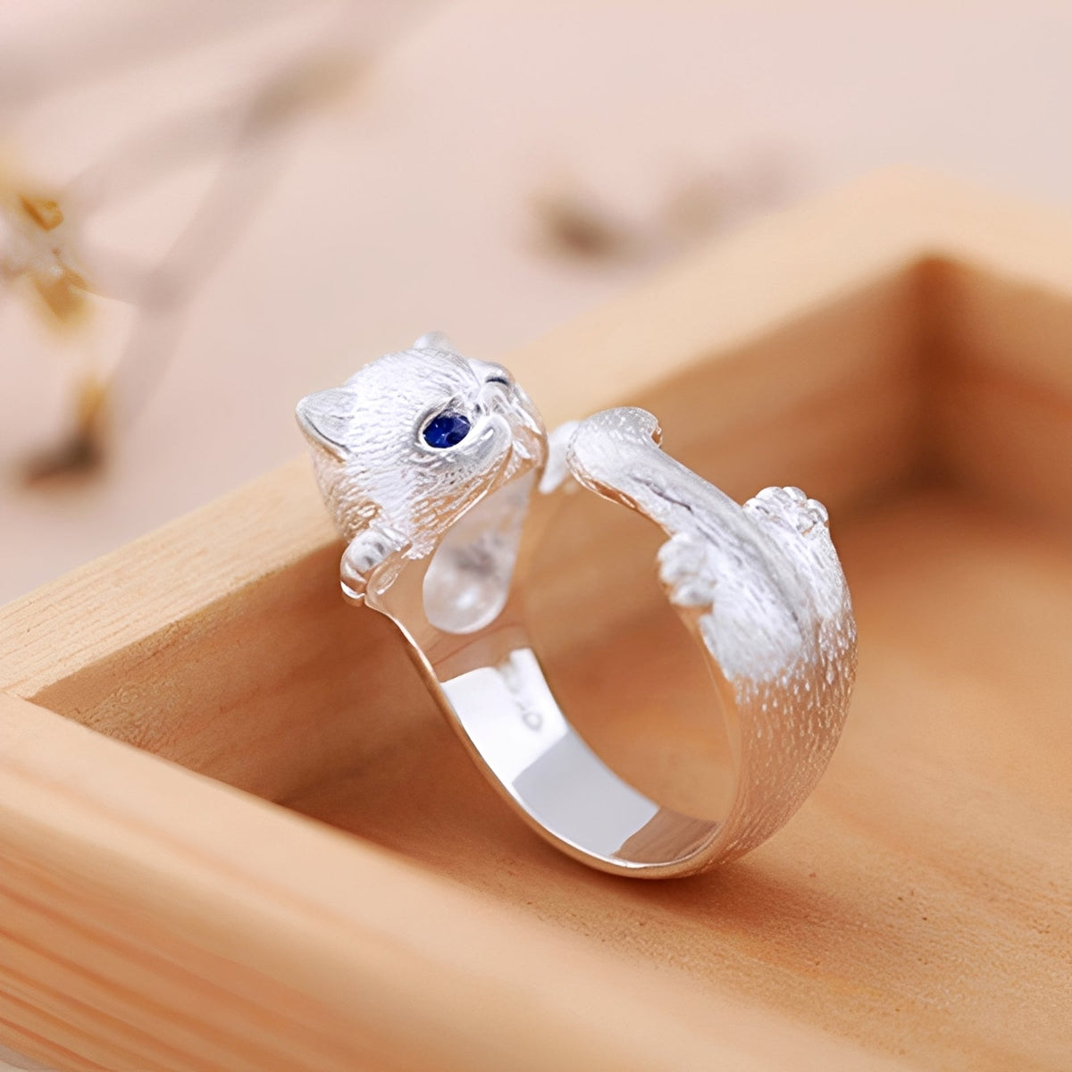 Louna – Fine silver cat ring