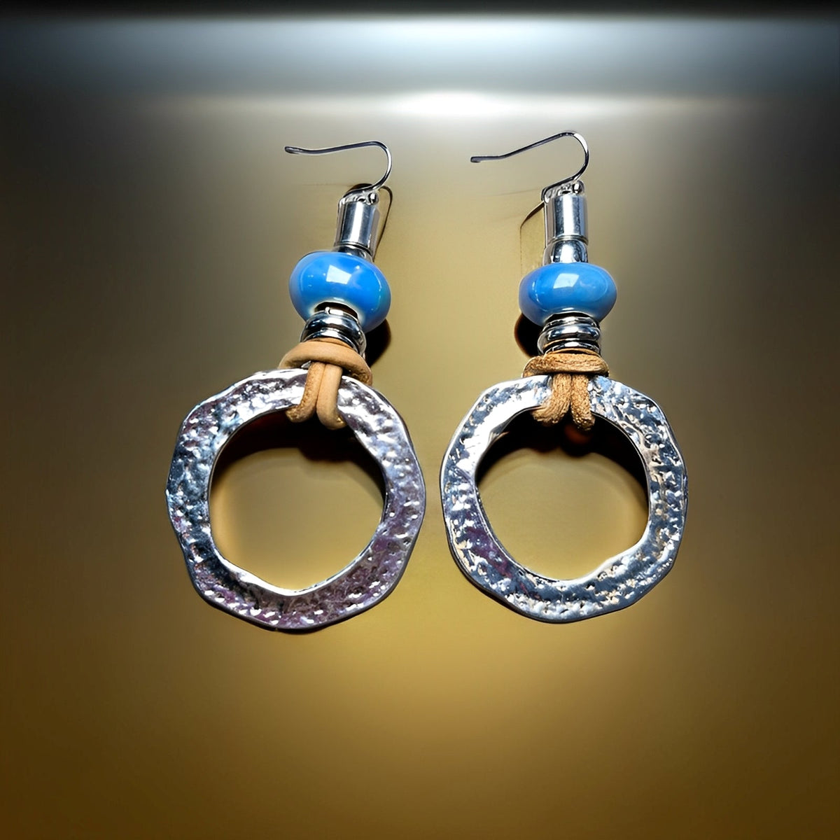 Mira – Silver circle earrings in boho-vintage style